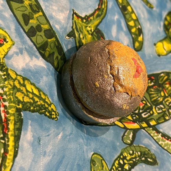 RARE LUSH COSMETICS CHRISTMAS PUDDY HOLLY BUBBLEROON (Last One Available) - Picture 6 of 6